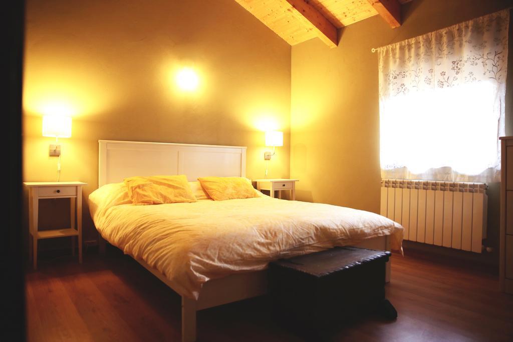 Apartamentos turísticos LAS CARBALLEDAS Rabanal del Camino Quarto foto