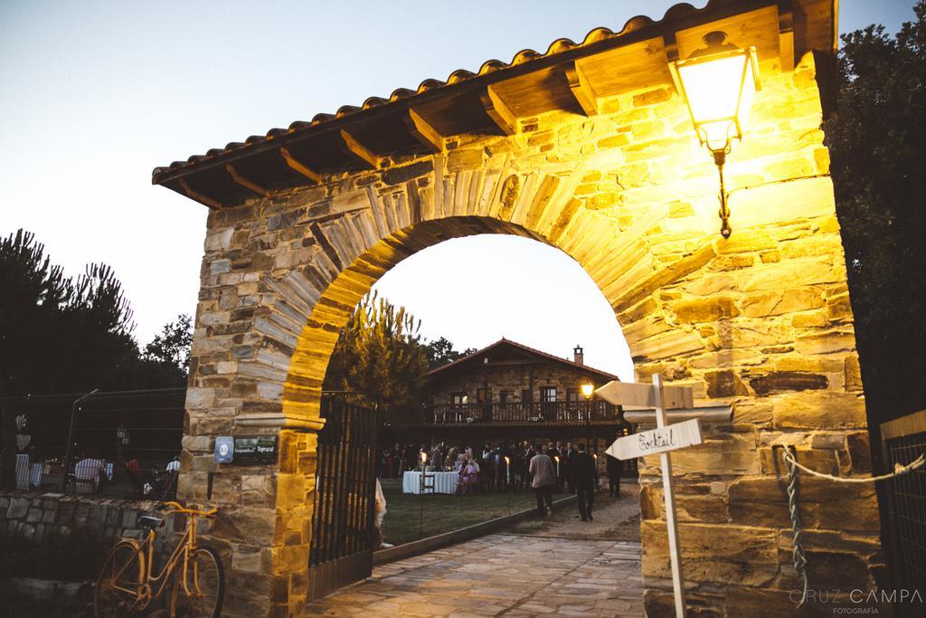 Apartamentos turísticos LAS CARBALLEDAS Rabanal del Camino Exterior foto