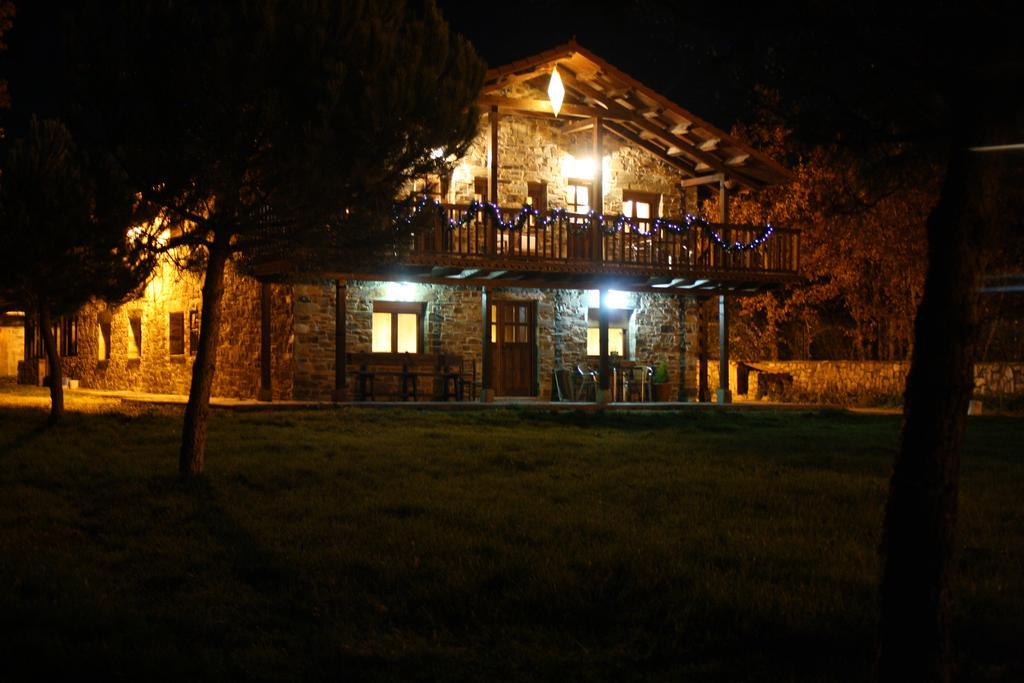 Apartamentos turísticos LAS CARBALLEDAS Rabanal del Camino Exterior foto